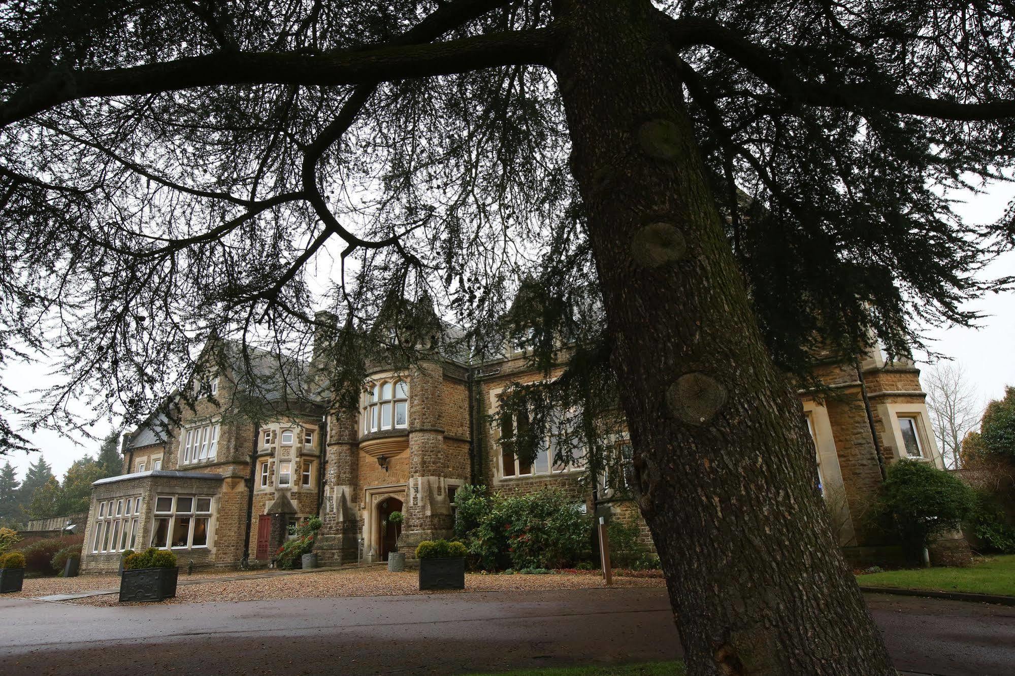 Отель Hartsfield Manor Доркинг Экстерьер фото