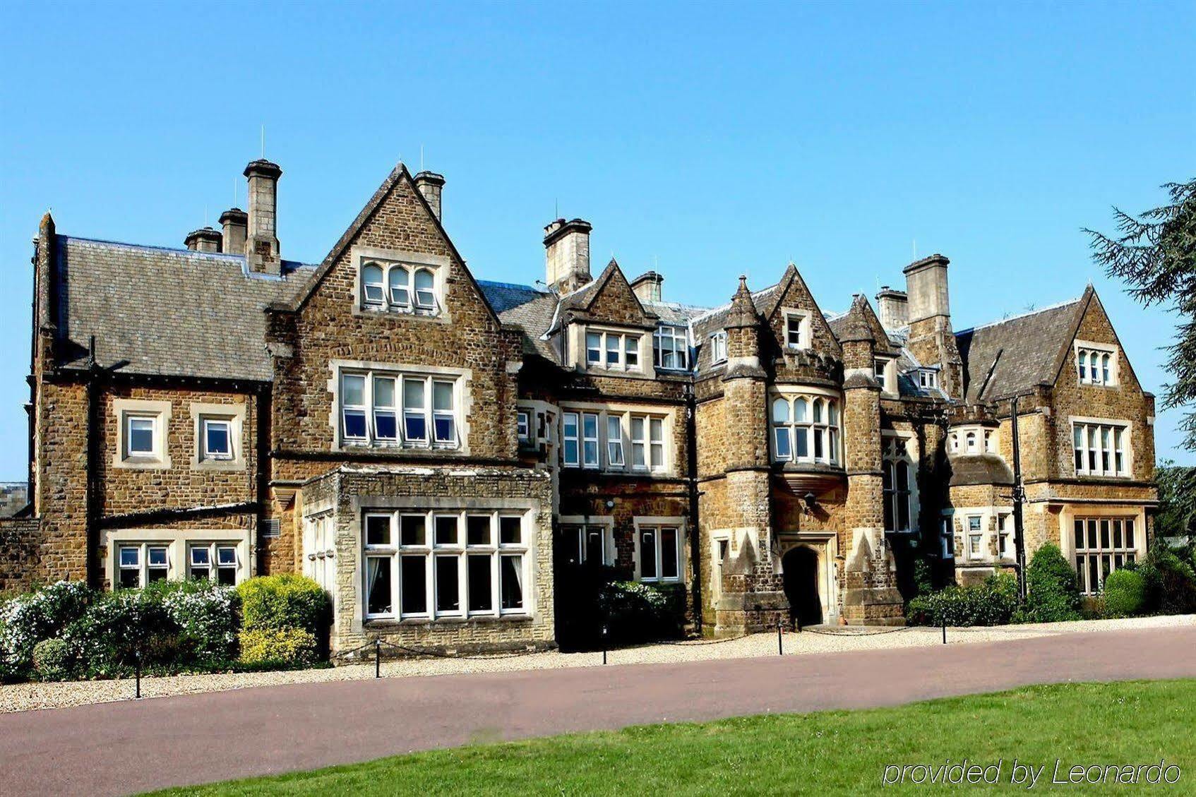 Отель Hartsfield Manor Доркинг Экстерьер фото